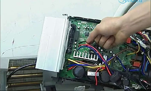 李沧美的空调电话是多少